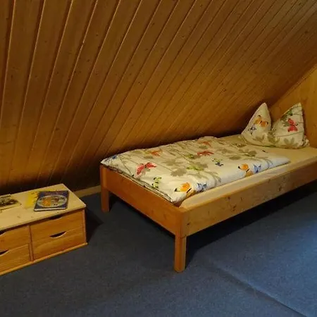Tina's Hexenhausle Appartement *